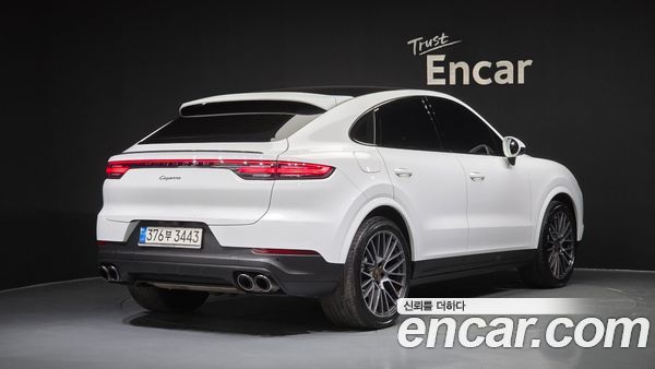 Porsche Cayenne 2022, фото 2