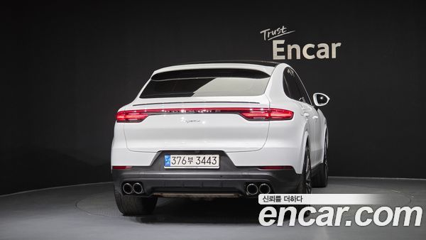 Porsche Cayenne 2022, фото 4
