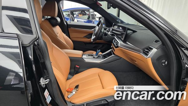BMW i4 2022, фото 16