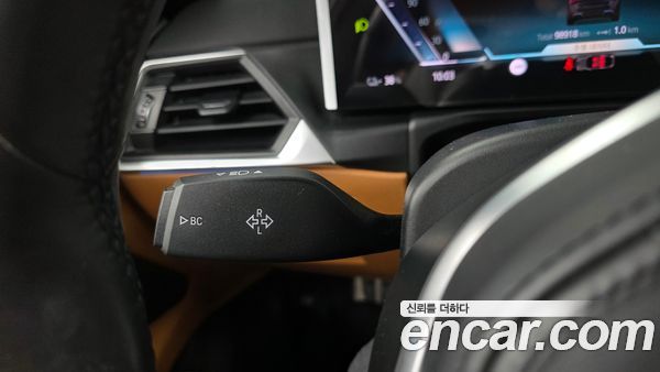 BMW i4 2022, фото 27