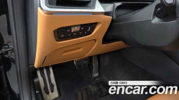 BMW i4 2022, фото 29