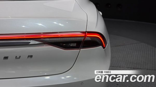 Hyundai Grandeur 2021, фото 9