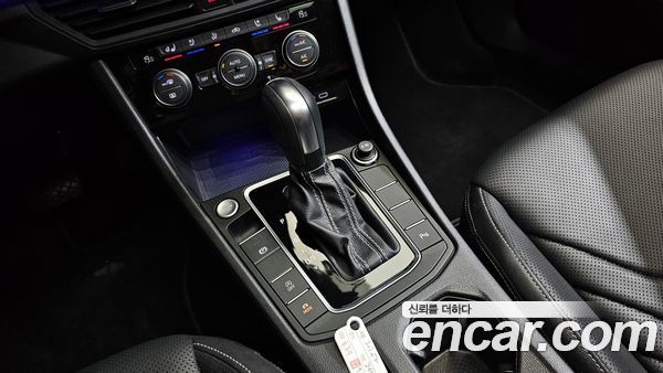 Volkswagen Jetta 2021, фото 11