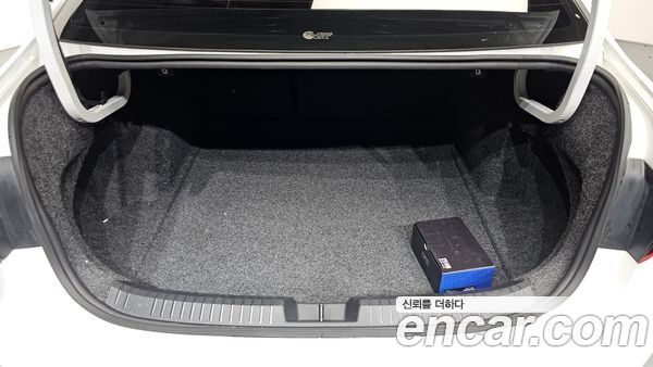 Volkswagen Jetta 2021, фото 23