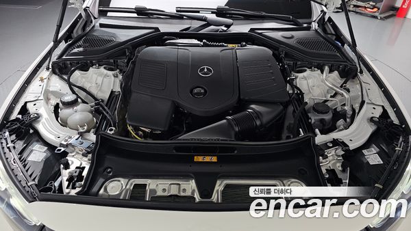 Mercedes-Benz E-Class 2026, фото 6