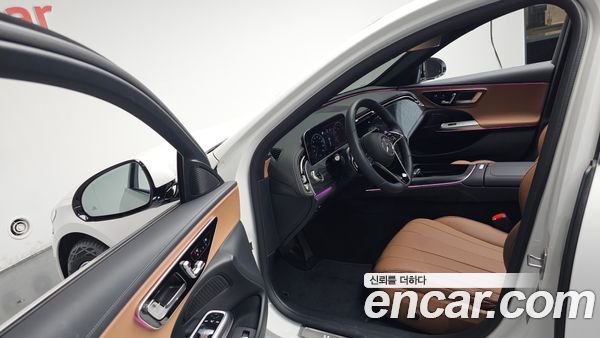 Mercedes-Benz E-Class 2026, фото 10