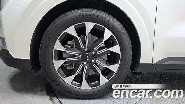 Kia Carnival 2023, фото 5
