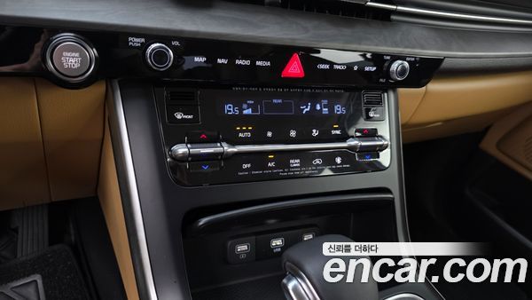Kia Carnival 2023, фото 24