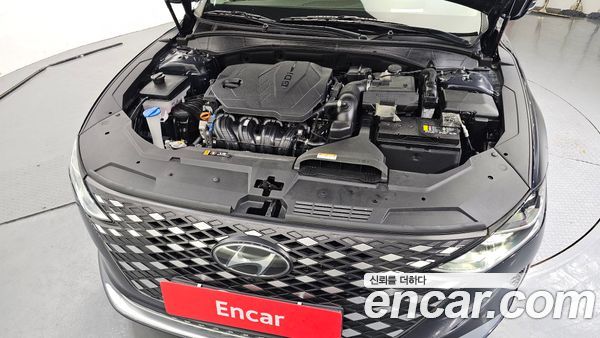 Hyundai Grandeur 2022, фото 6