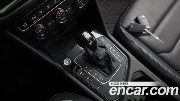Volkswagen Tiguan 2020, фото 12