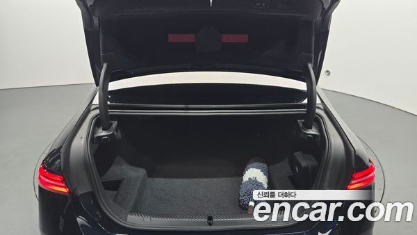 BMW 5 Series 2025, фото 26