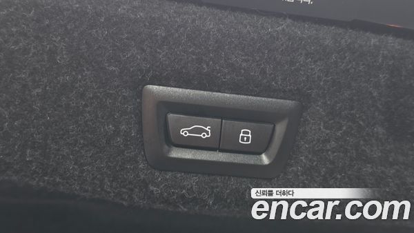 BMW 5 Series 2024, фото 26