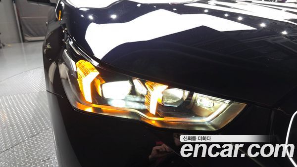 BMW 5 Series 2024, фото 8