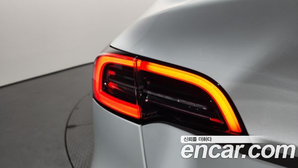 Tesla Model Y 2021, фото 9