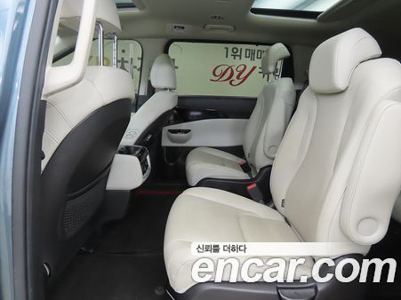 Kia Carnival 2021, фото 6