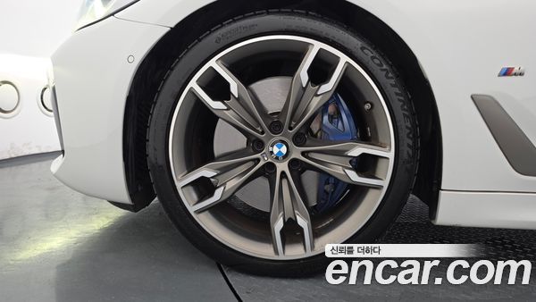 BMW 5 Series 2021, фото 5