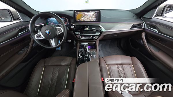 BMW 5 Series 2021, фото 7