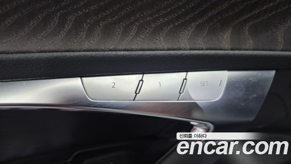 Audi A6 2022, фото 31