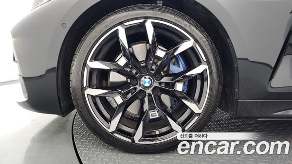 BMW 4 Series 2025, фото 5