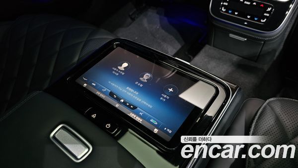 Mercedes-Benz S-Class 2023, фото 29
