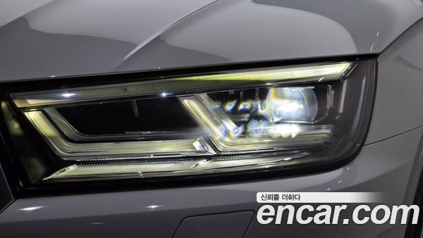 Audi Q5 2020, фото 8