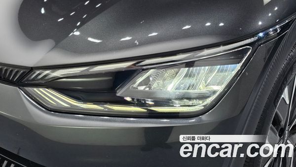 Kia EV6 2022, фото 8