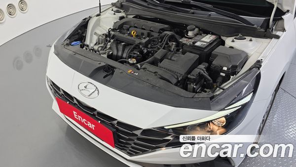 Hyundai Elantra 2021, фото 6