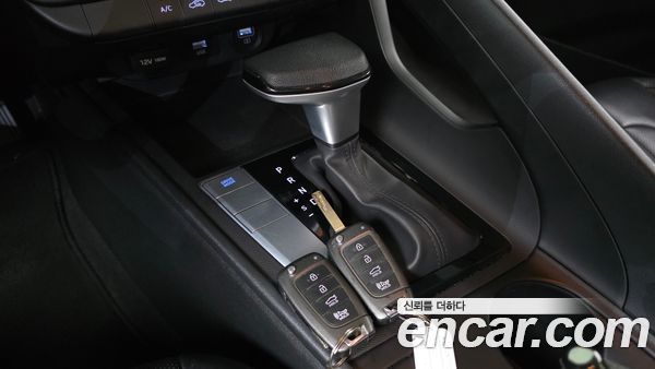 Hyundai Elantra 2021, фото 12