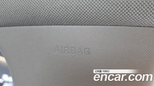 Hyundai Elantra 2021, фото 30