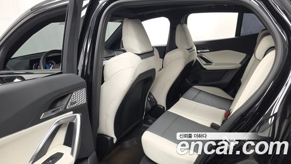 BMW X2 2025, фото 16