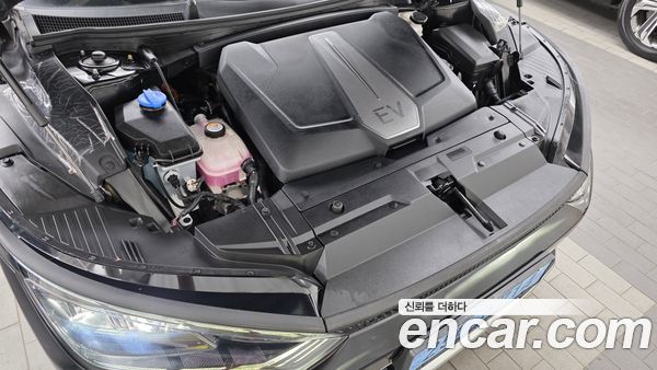Kia EV6 2022, фото 6