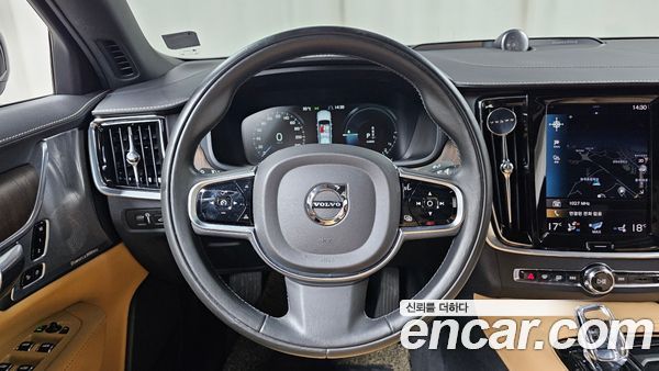 Volvo S90 2021, фото 31