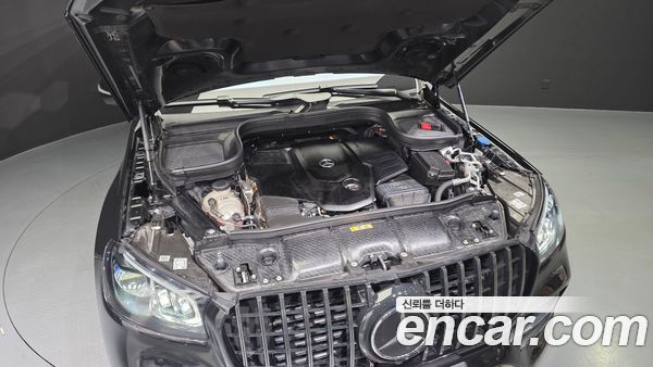 Mercedes-Benz GLS 2023, фото 6