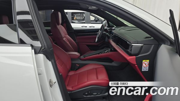 Porsche Macan 2025, фото 16