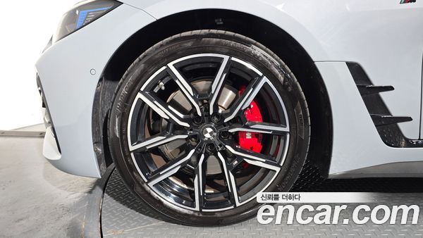 BMW 4 Series 2025, фото 4