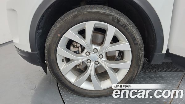 Land Rover Discovery Sport 2023, фото 5
