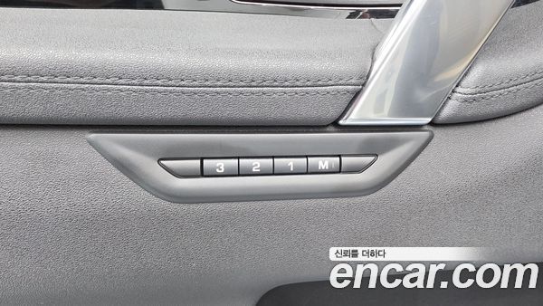 Land Rover Discovery Sport 2023, фото 32