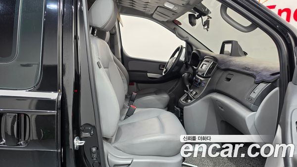 Hyundai Grand Starex 2021, фото 16