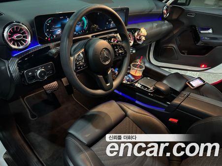 Mercedes-Benz A-Class 2020, фото 6