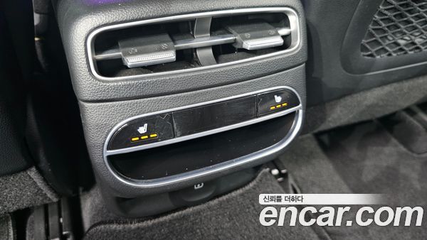 Genesis GV70 2021, фото 31