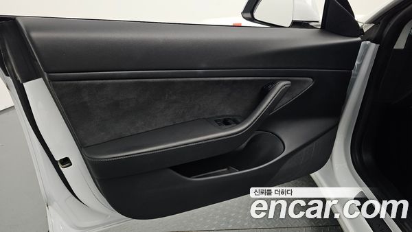 Tesla Model 3 2021, фото 13