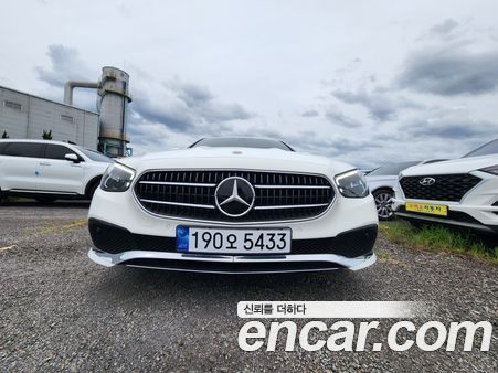 Mercedes-Benz E-Class 2021