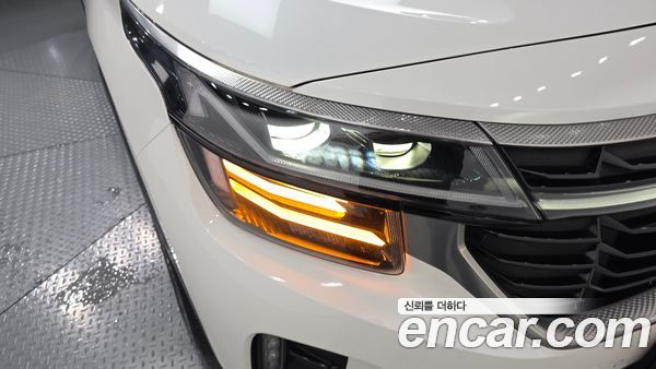 Kia Seltos 2023, фото 8