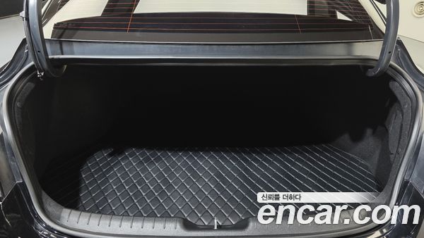 Hyundai Elantra 2024, фото 30