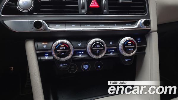 Genesis G70 2022, фото 18