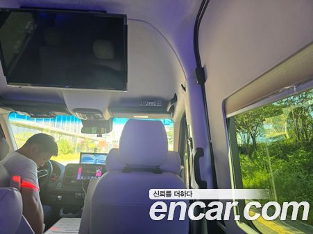 Mercedes-Benz Sprinter 2023, фото 14