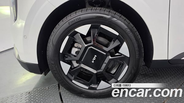Kia Carnival 2024, фото 4