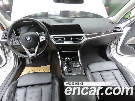 BMW 3 Series 2021, фото 9