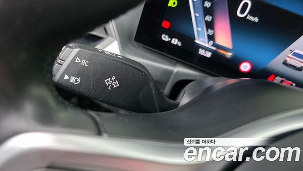 BMW i4 2023, фото 28