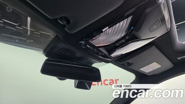 BMW i4 2023, фото 30